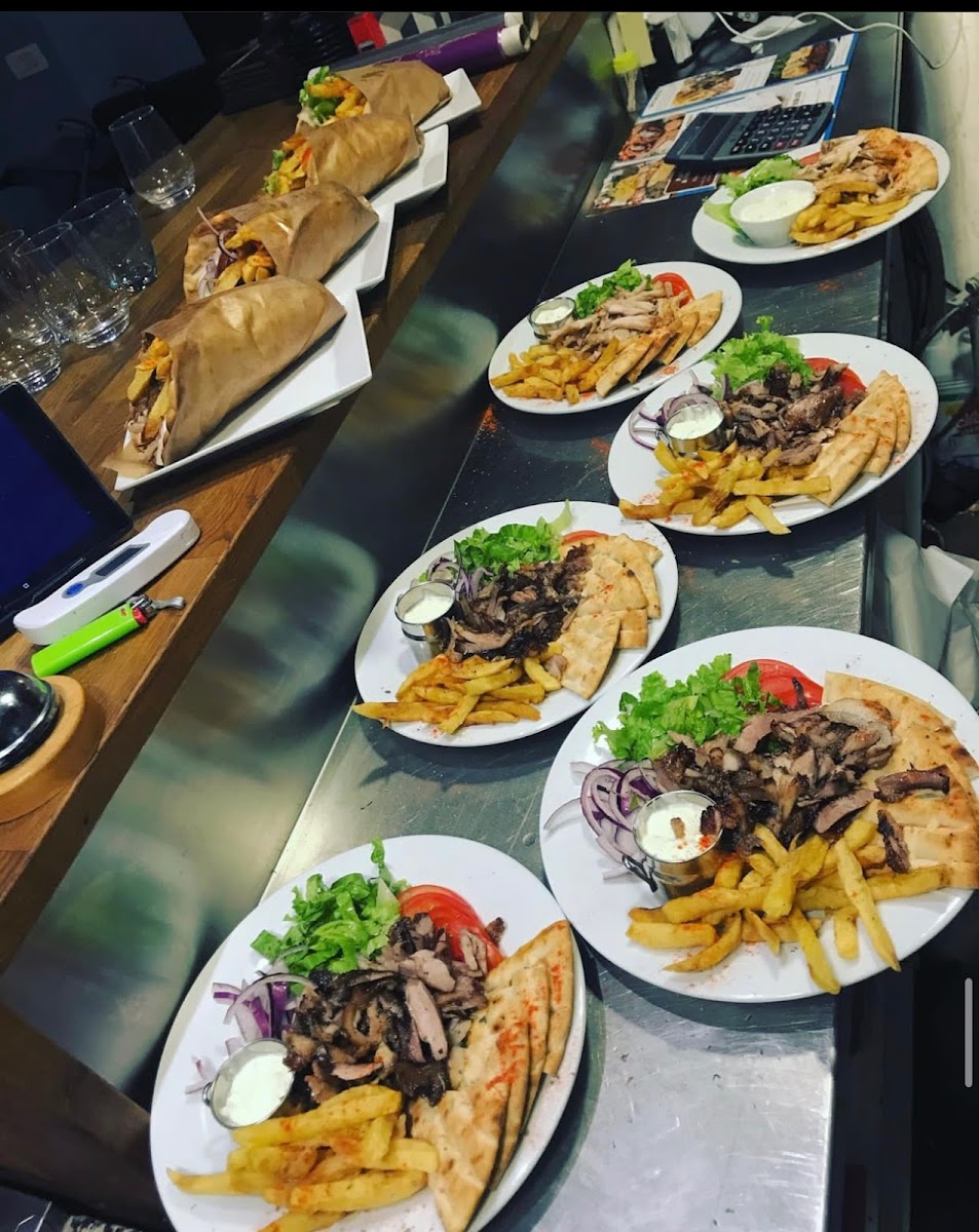 Helios Greek Platja D’Aro-8